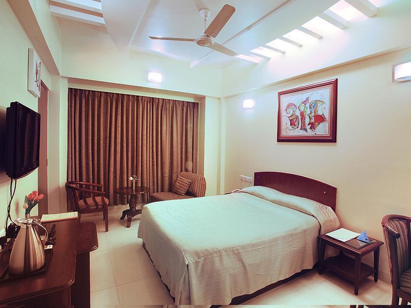 Fabhotel Shubhangan - Nr Bandra Bombaj Zewnętrze zdjęcie